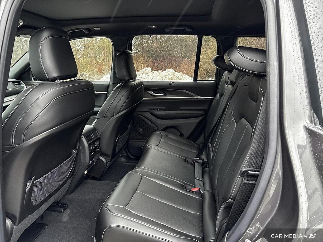 2025 Jeep Grand Cherokee Limited 4dr 4x4 Photo