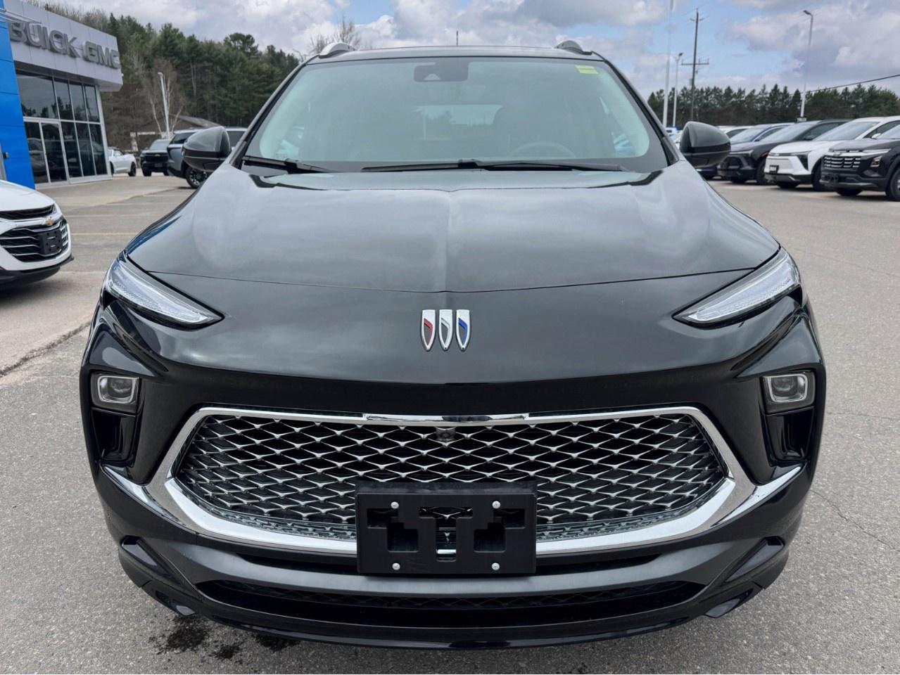 2025 Buick Encore GX Avenir AWD Photo