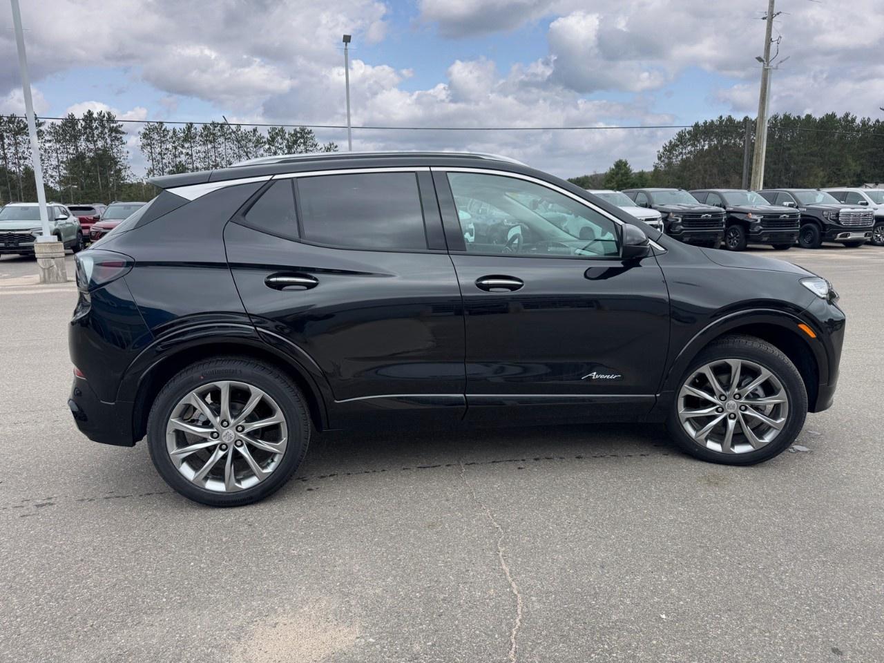 2025 Buick Encore GX Avenir AWD Photo3