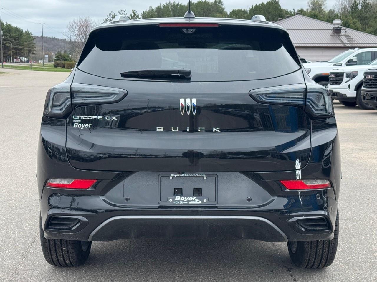 2025 Buick Encore GX Avenir AWD Photo