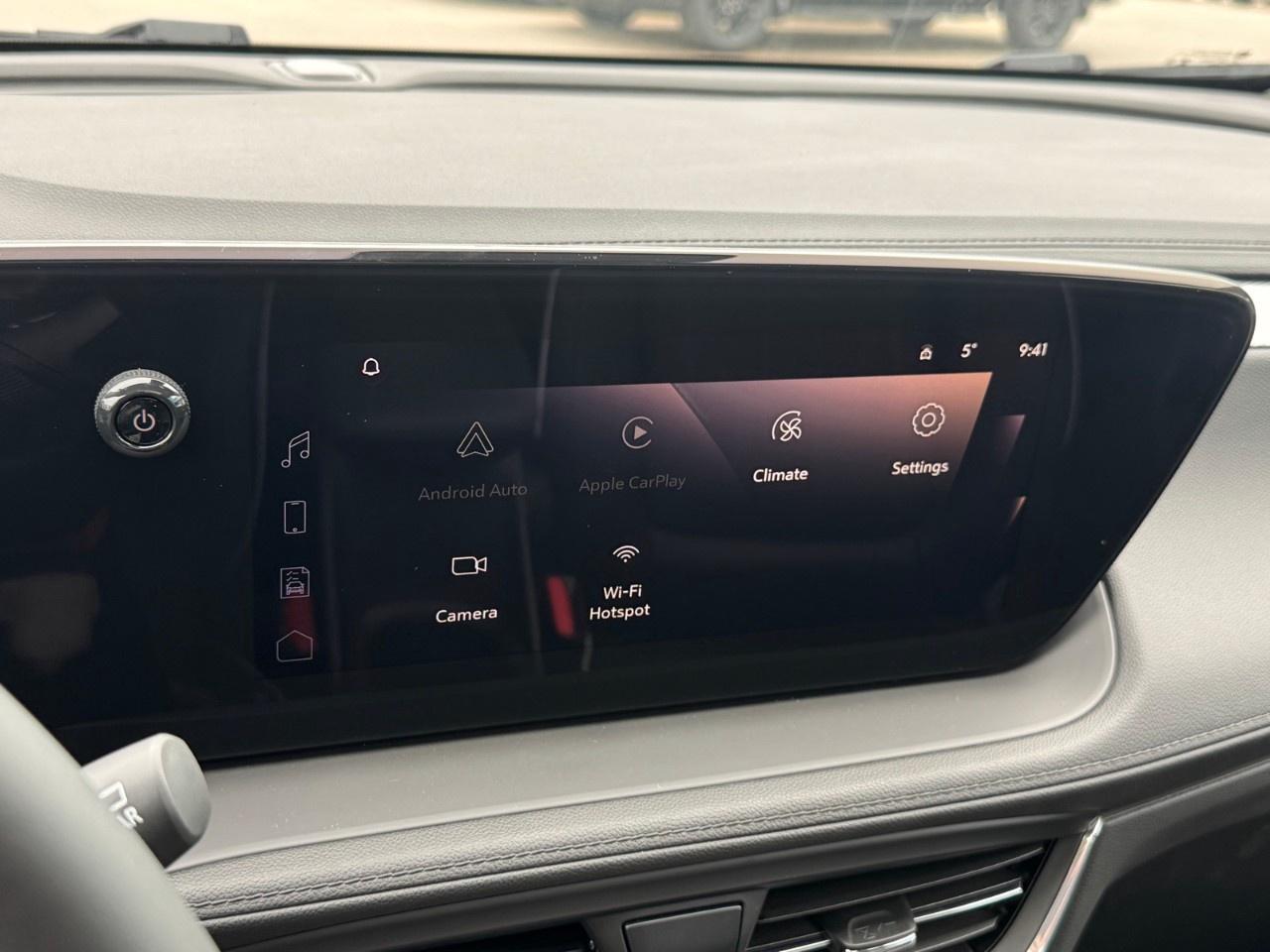 2025 Buick Encore GX Avenir AWD Photo