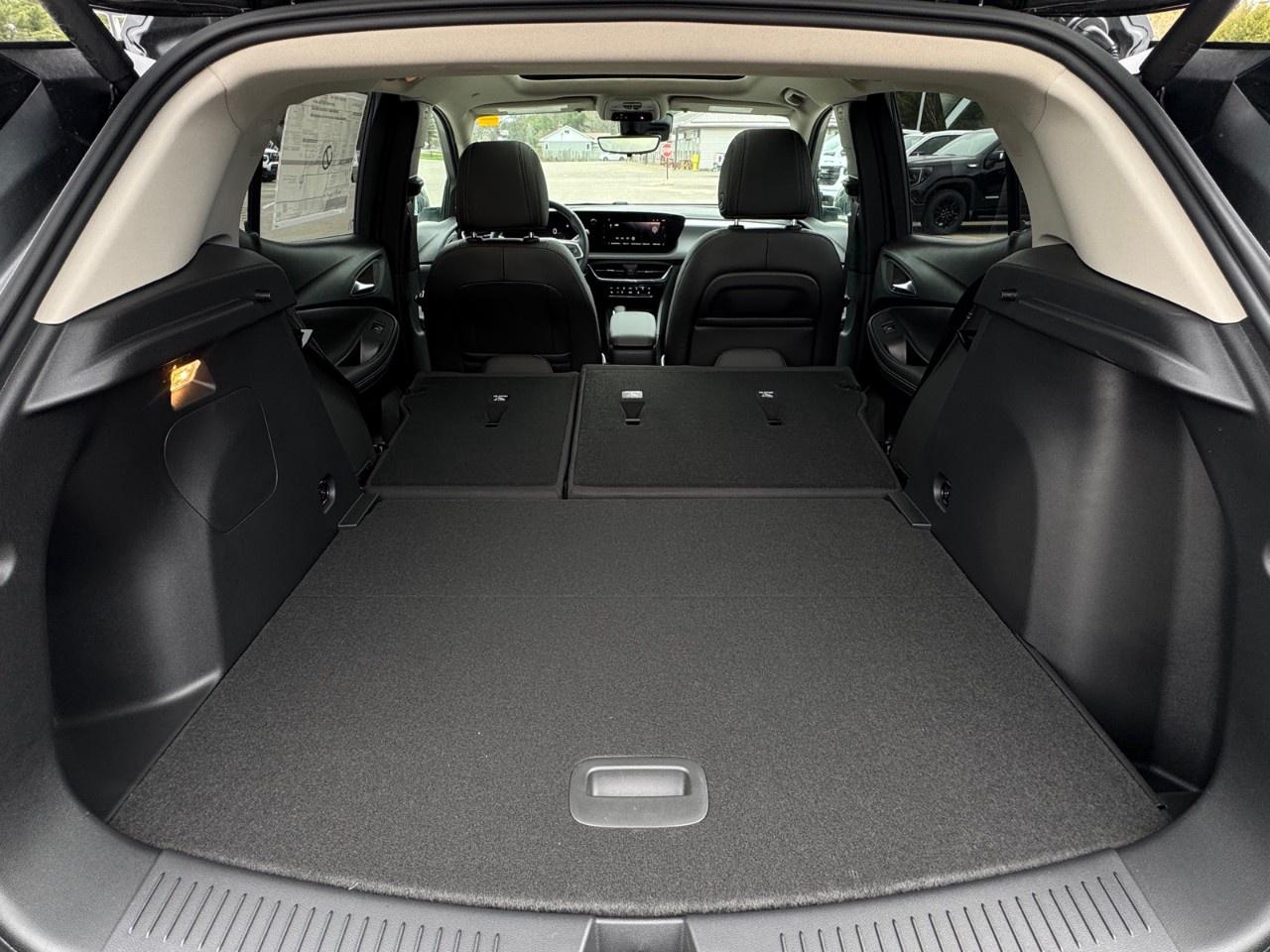 2025 Buick Encore GX Avenir AWD Photo