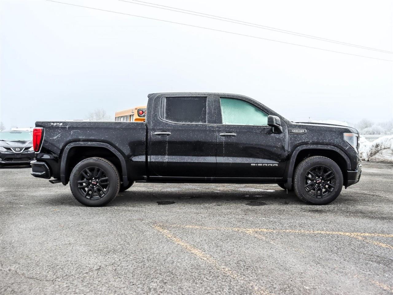 2026 GMC Sierra 1500 Crew Cab Short Box 4-Wheel Drive Pro Photo