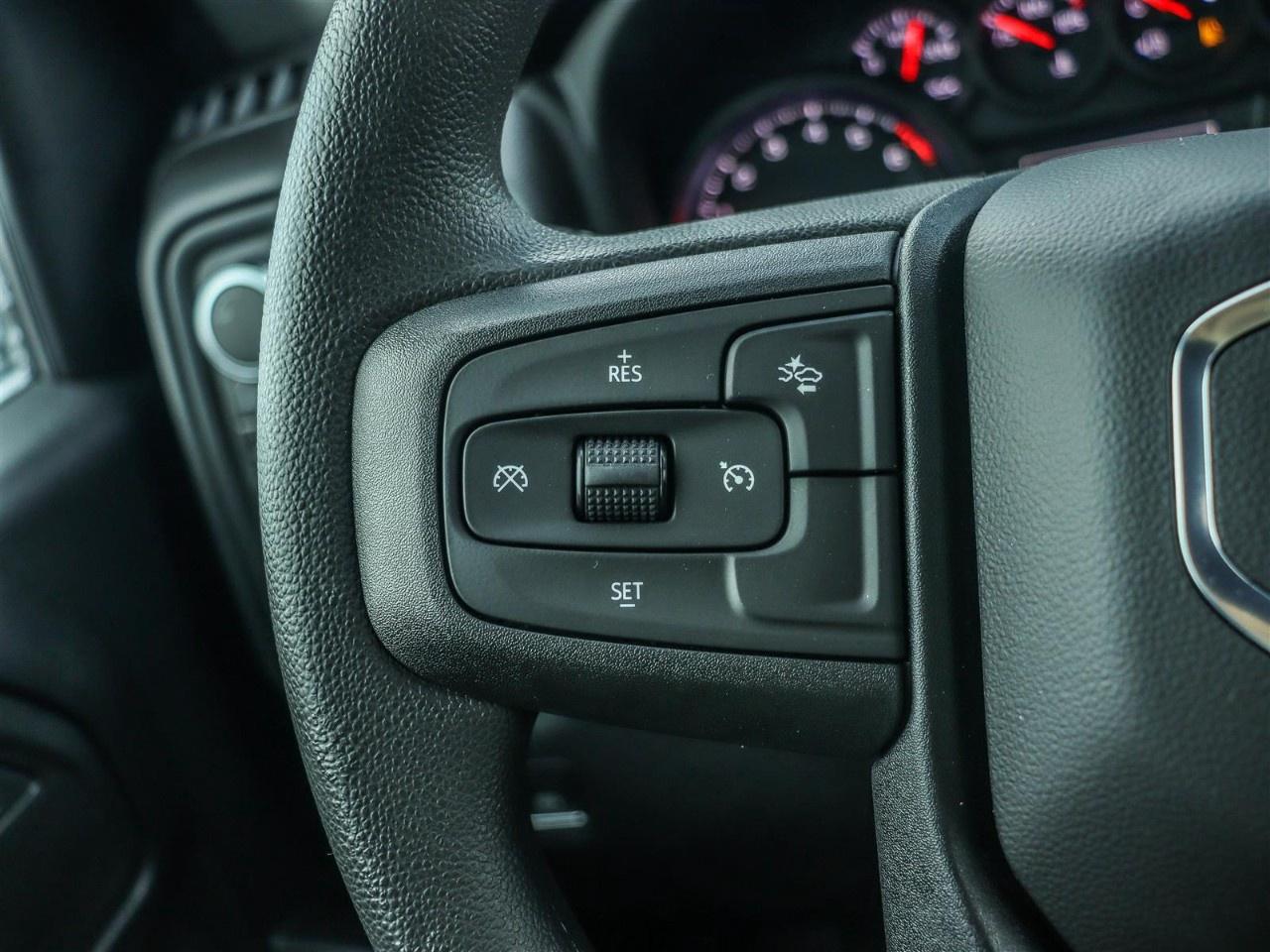 2026 GMC Sierra 1500 Crew Cab Short Box 4-Wheel Drive Pro Photo