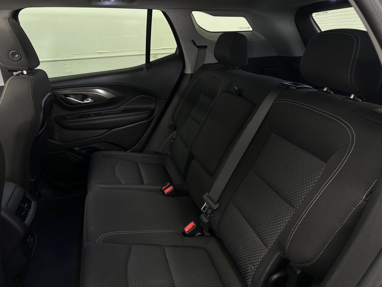 2024 GMC Terrain SLE 4dr All-Wheel Drive Photo