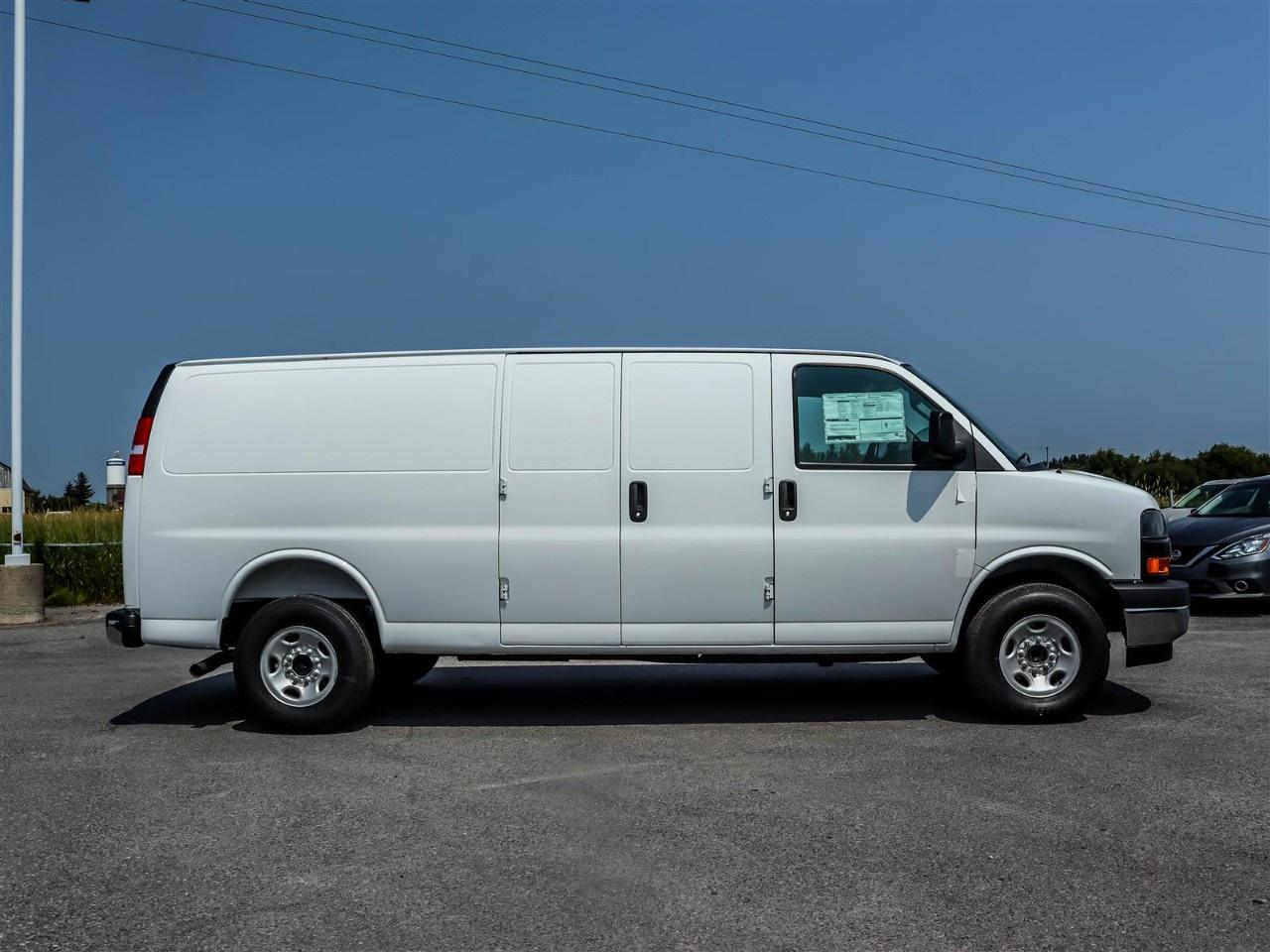2025 Chevrolet Express Cargo Van 2500 Extended Wheelbase Rear-Wheel Drive Photo4