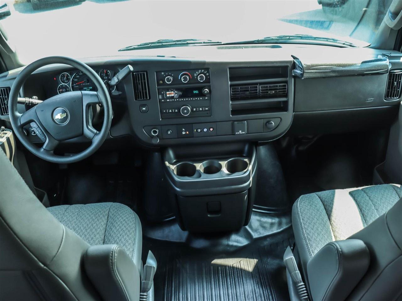 2025 Chevrolet Express Cargo Van 2500 Extended Wheelbase Rear-Wheel Drive Photo