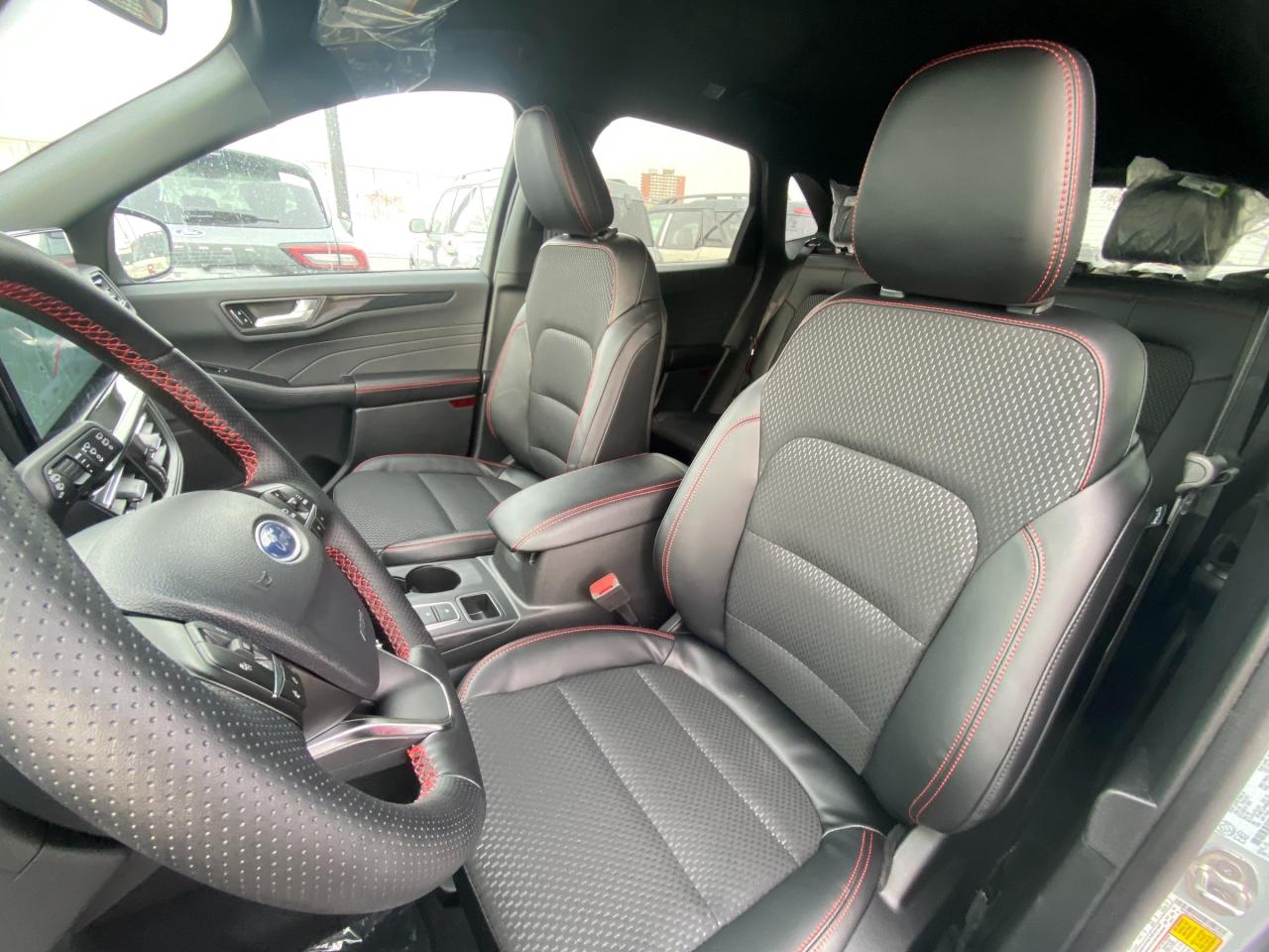 2026 Ford Escape ST-Line 4dr All-Wheel Drive Photo