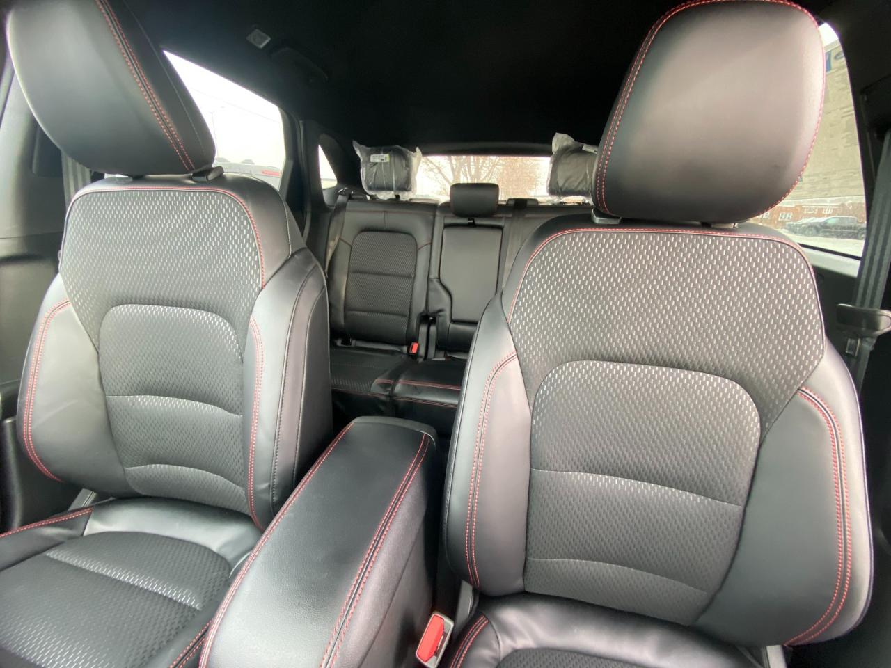 2026 Ford Escape ST-Line 4dr All-Wheel Drive Photo