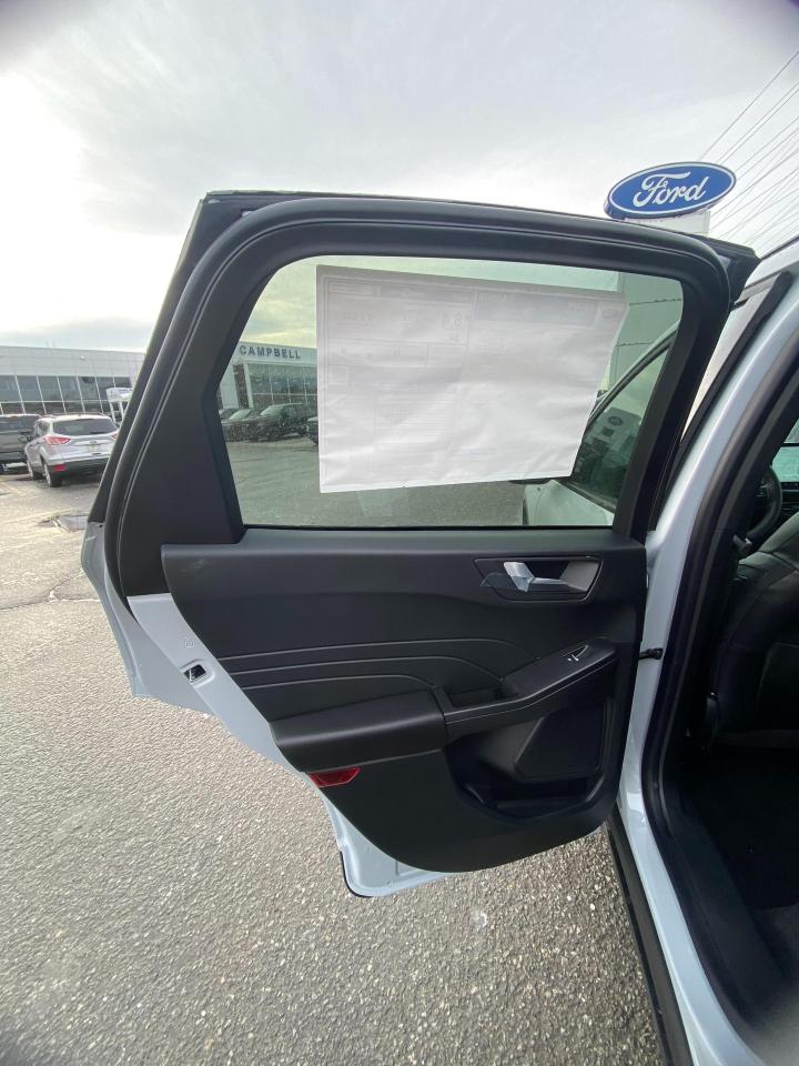 2026 Ford Escape ST-Line 4dr All-Wheel Drive Photo