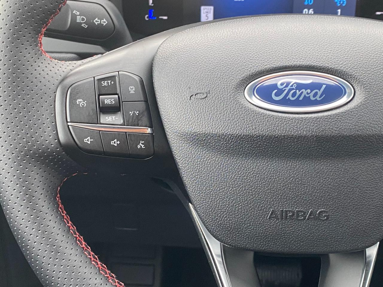 2026 Ford Escape ST-Line 4dr All-Wheel Drive Photo