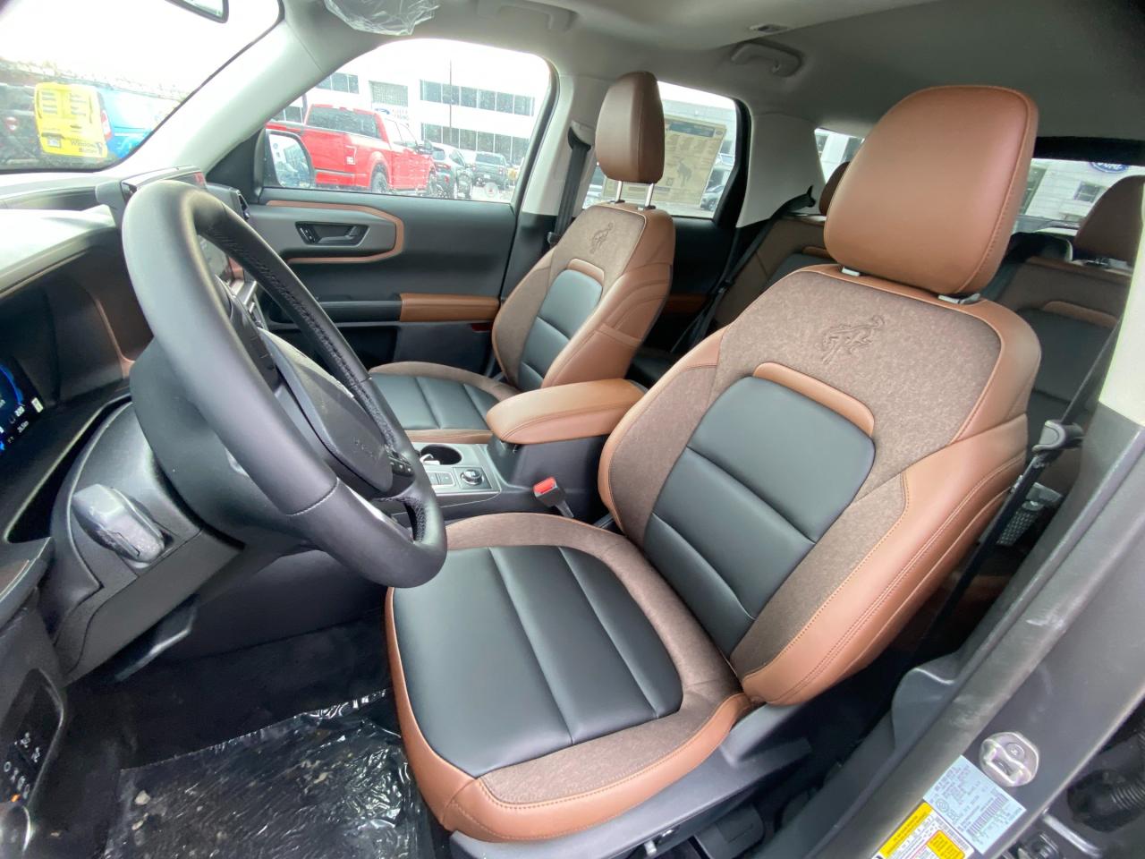 2025 Ford Bronco Sport Outer Banks 4dr 4x4 Photo