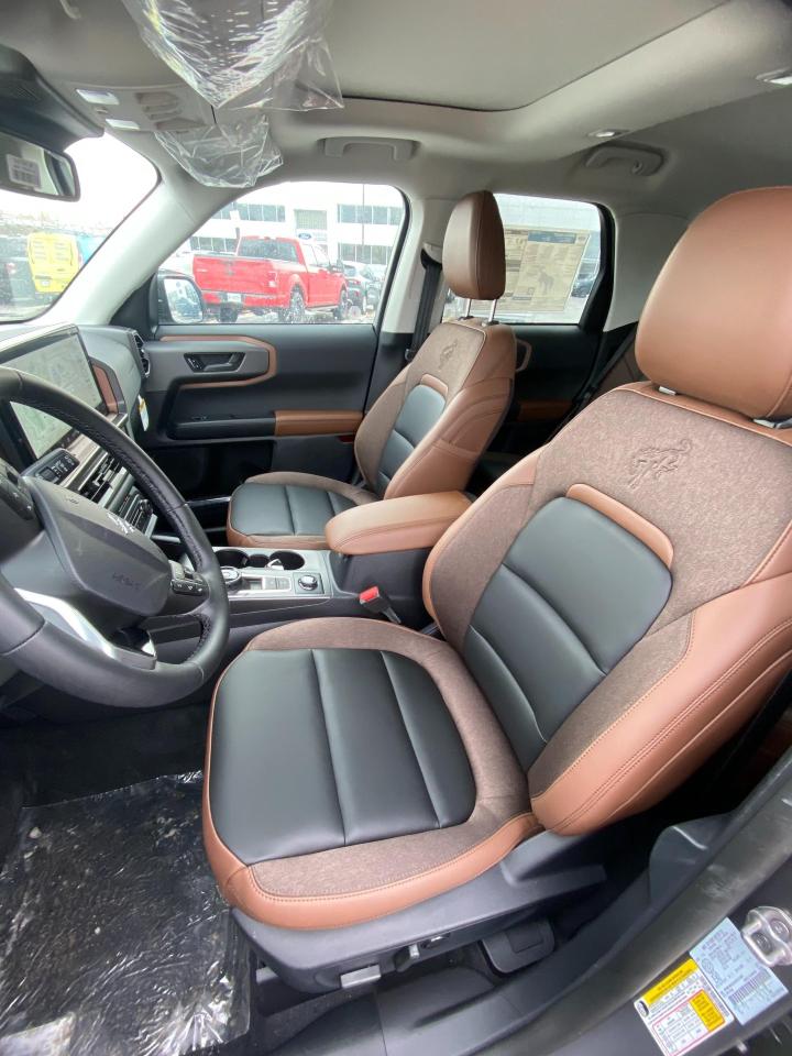 2025 Ford Bronco Sport Outer Banks 4dr 4x4 Photo