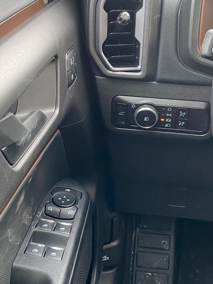 2025 Ford Bronco Sport Outer Banks 4dr 4x4 Photo