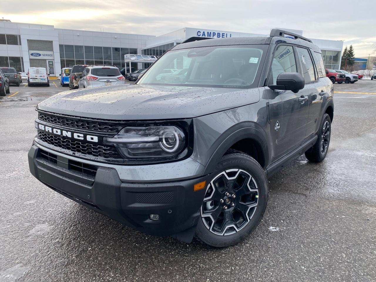 2025 Ford Bronco Sport Outer Banks 4dr 4x4 Photo4