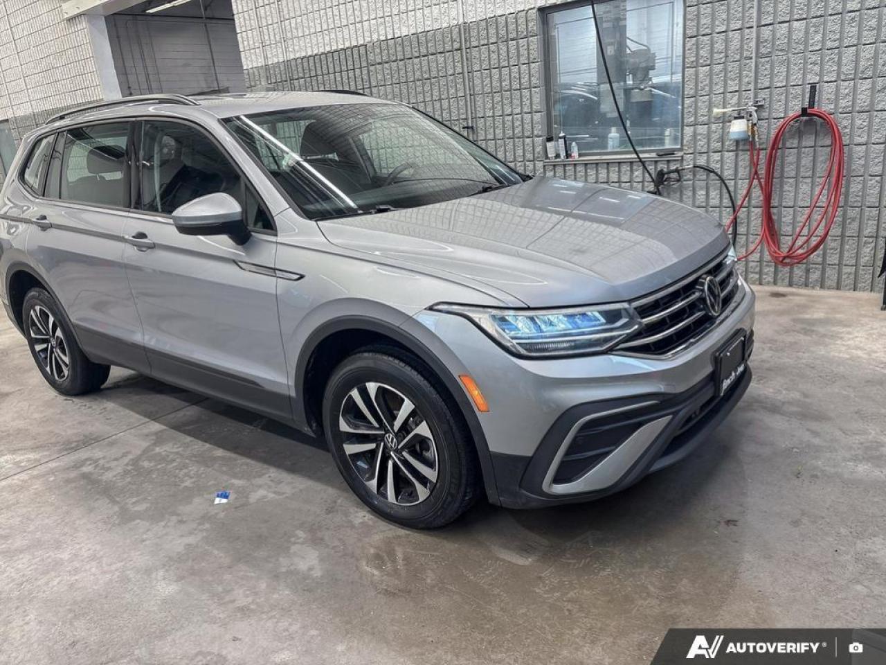 2023 Volkswagen Tiguan Trendline 4dr All-wheel Drive 4MOTION Photo