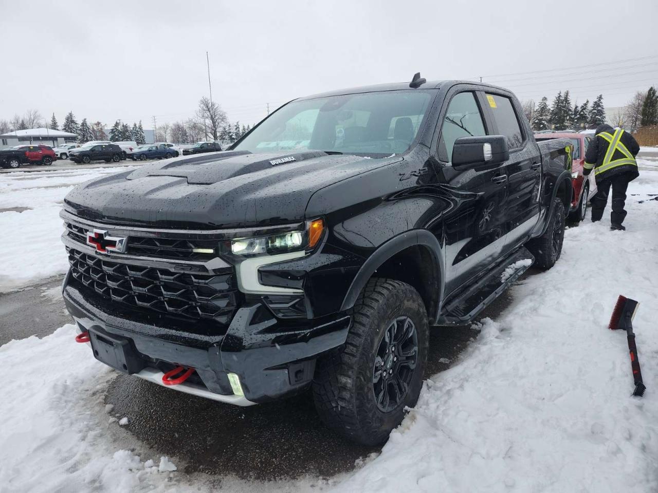 Serving Quinte for 60 years! 43,000 vehicles sold! We are one of Canadas largest independent retailers! High quantity-quality lease returns at live market pricing, best finance rates, rates as low as 6.45%, and no hidden fees. Up to 300 vehicles to choose from in 1 location. The way used car buying should be!