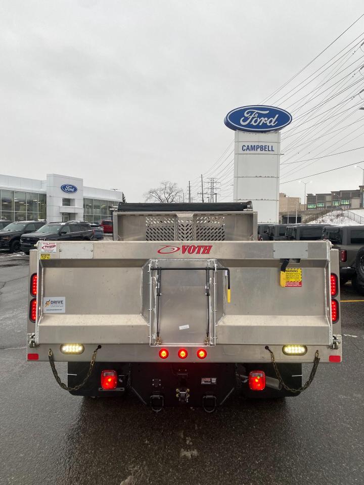 2026 Ford F-550 Chassis  Photo4