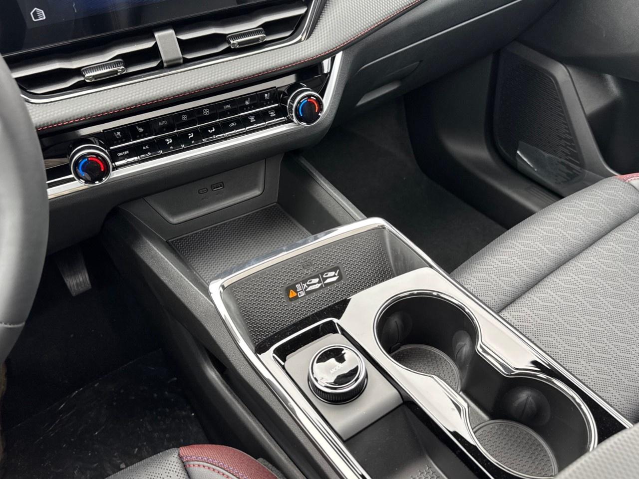 2026 Chevrolet Equinox AWD RS Photo