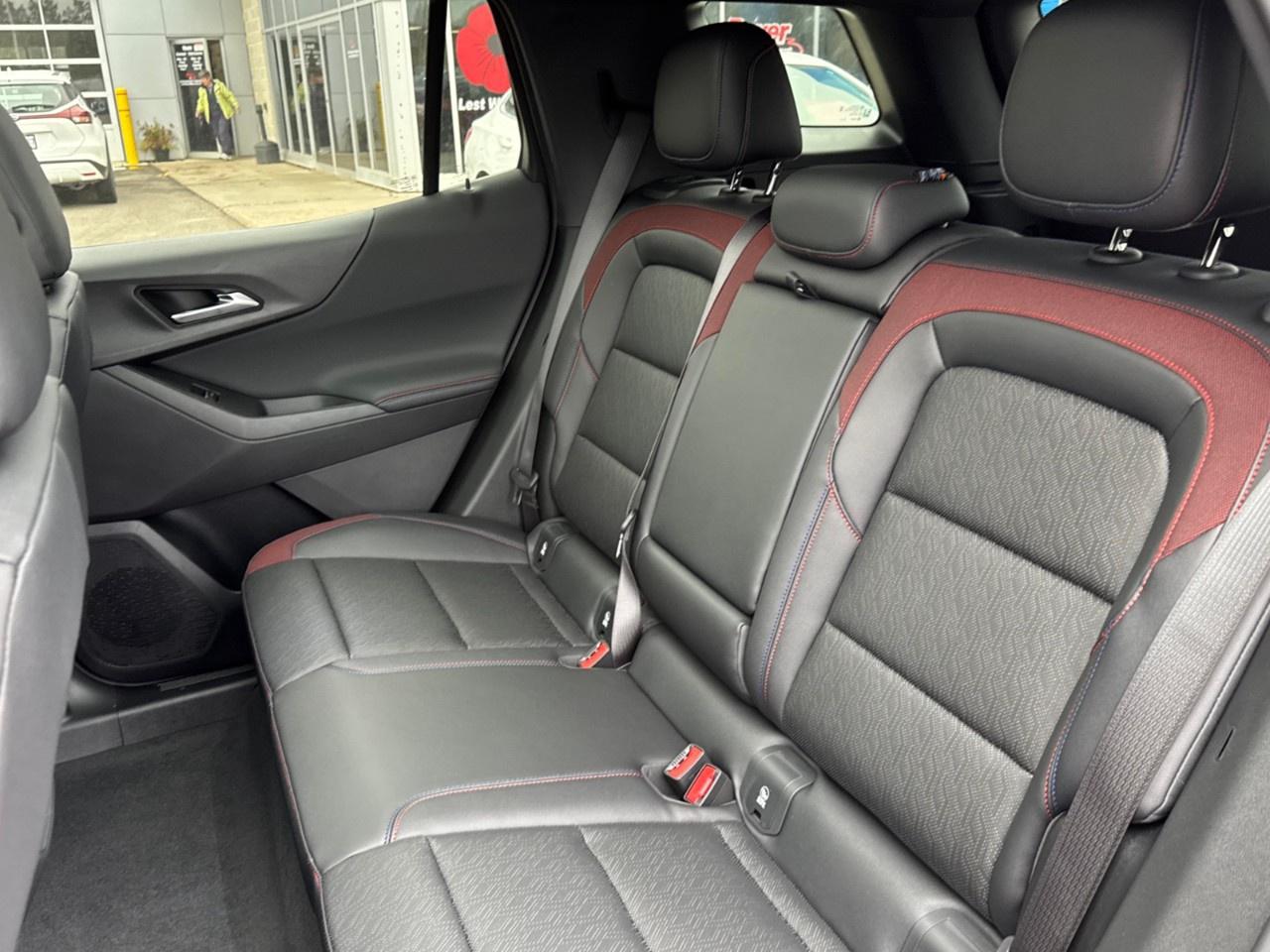 2026 Chevrolet Equinox AWD RS Photo