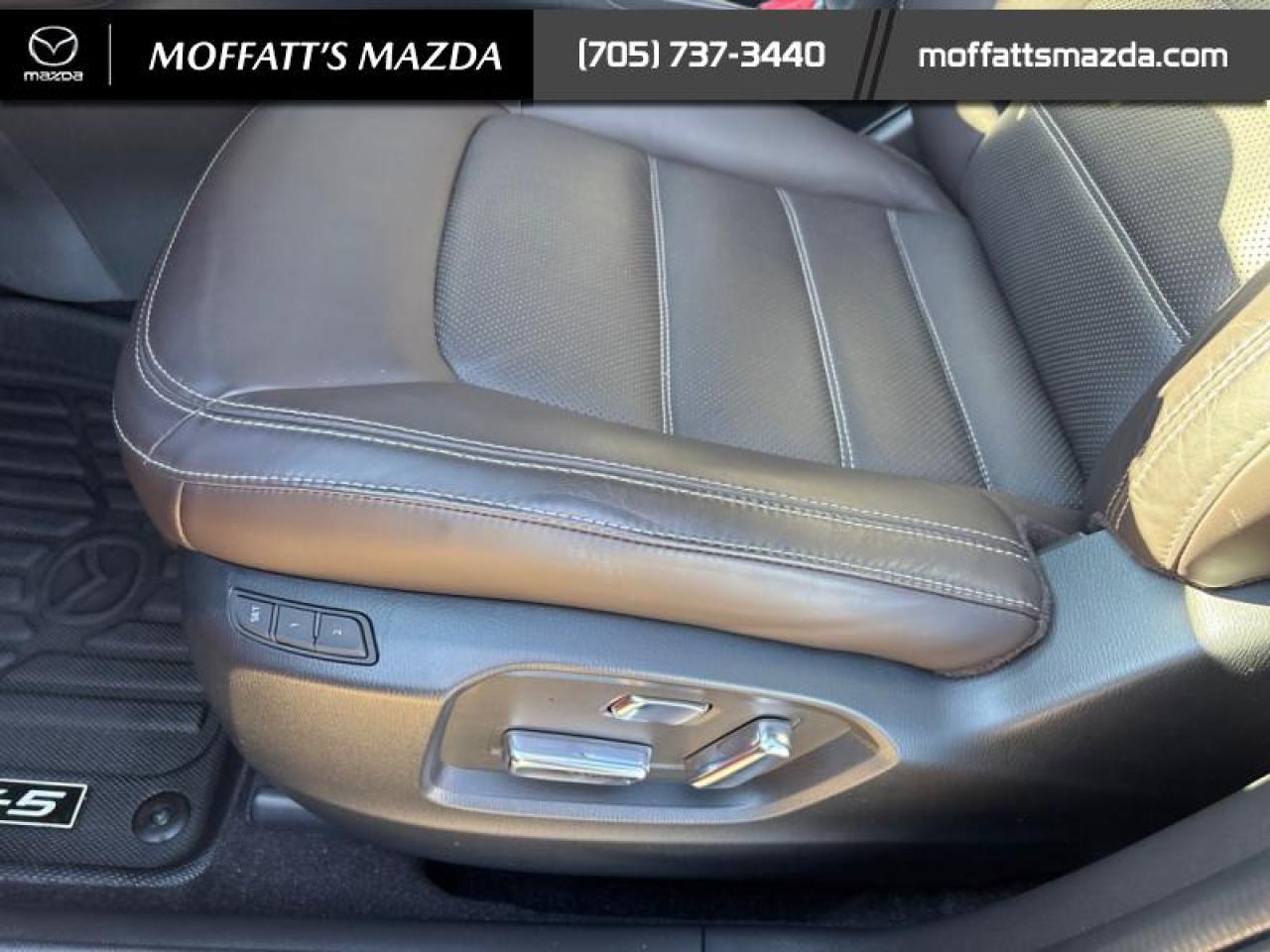 2025 Mazda CX-5 Signature Photo