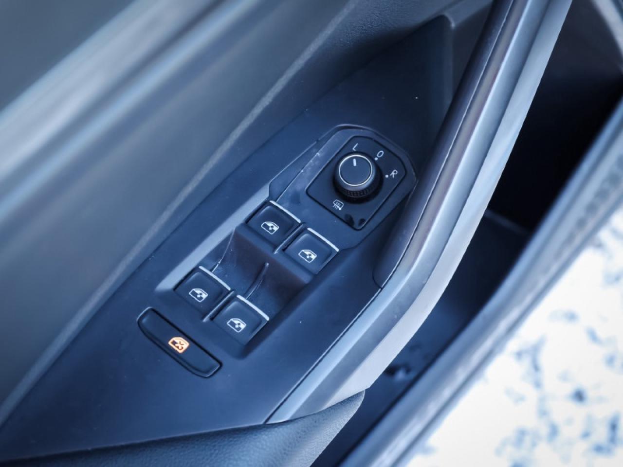 2021 Volkswagen Jetta HIGHLINE Photo