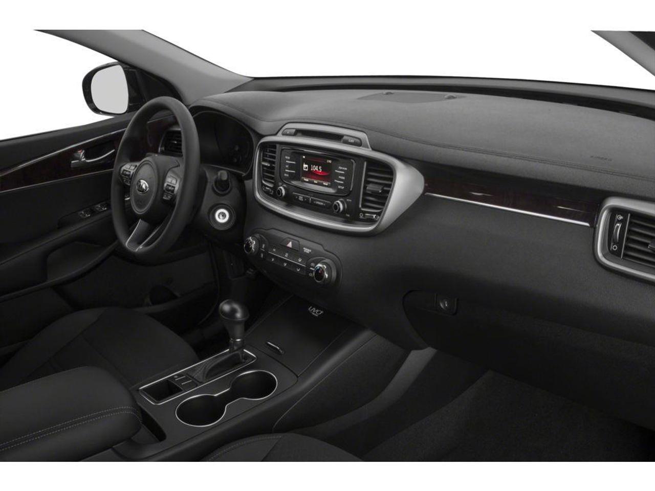 2016 Kia Sorento 3.3L LX+ 7-Seater 4dr All-Wheel Drive Photo