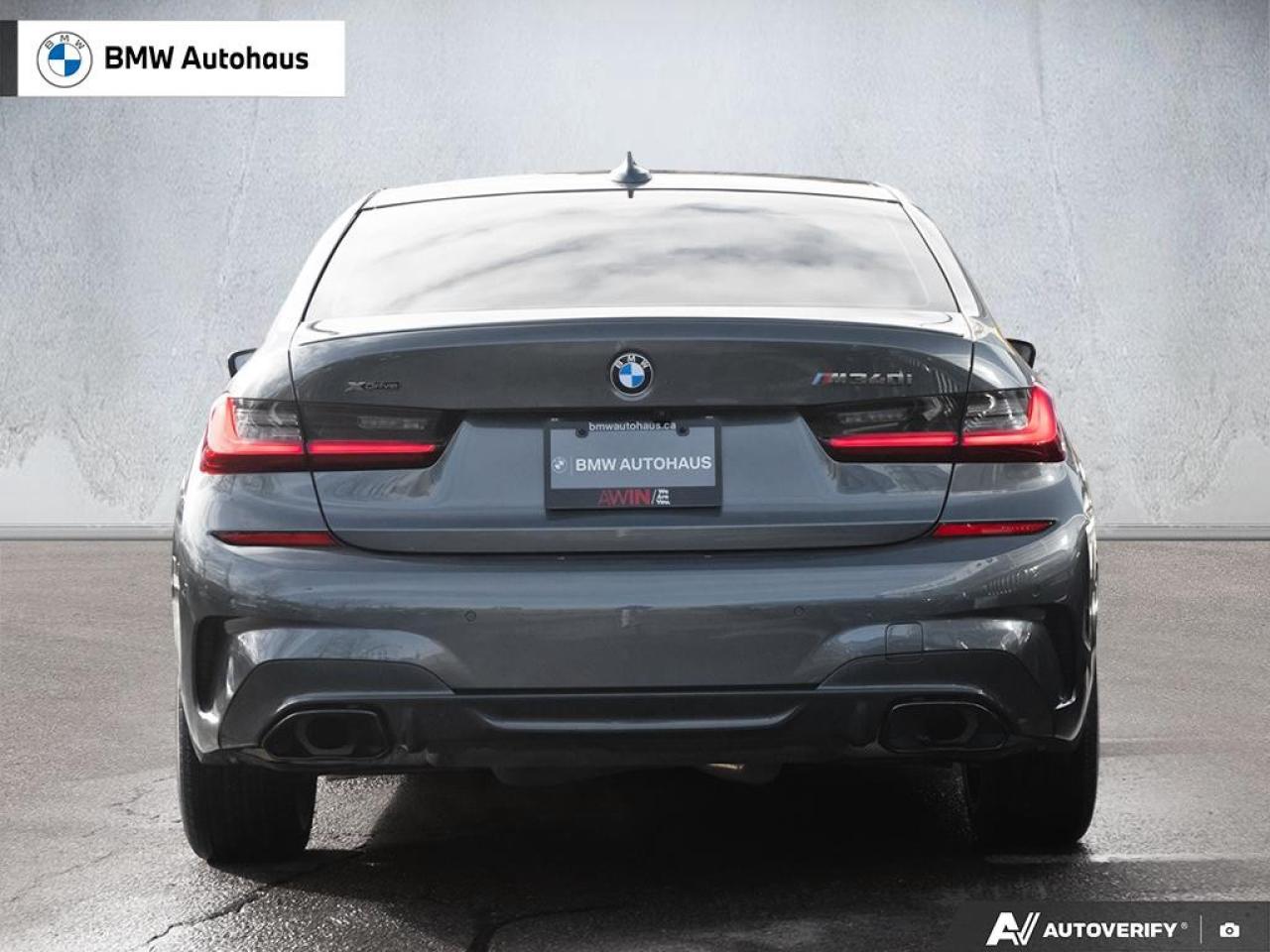 2022 BMW 3 Series M340i xDrive Sedan Photo4