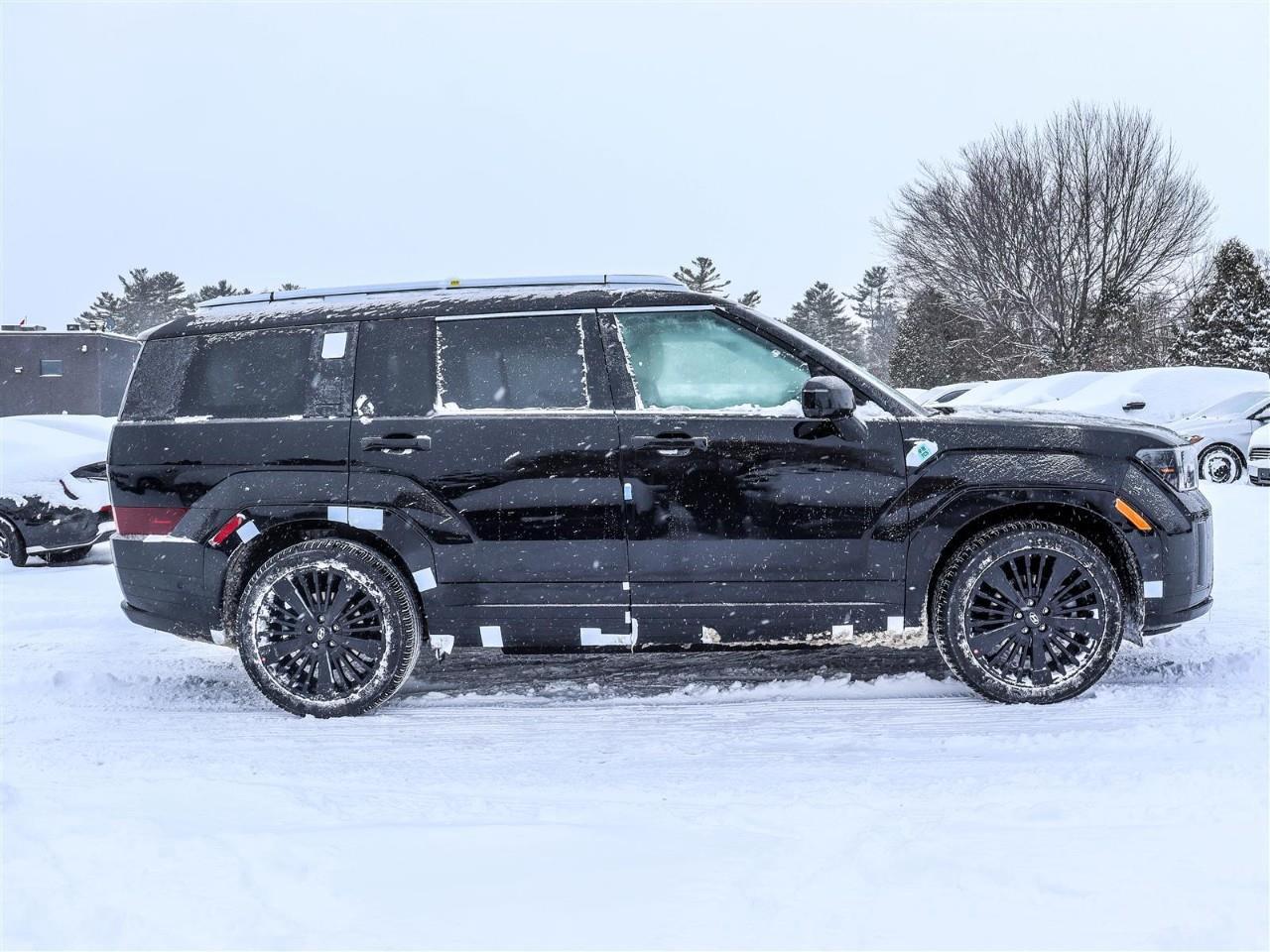 2026 Hyundai Santa Fe HEV  Photo2