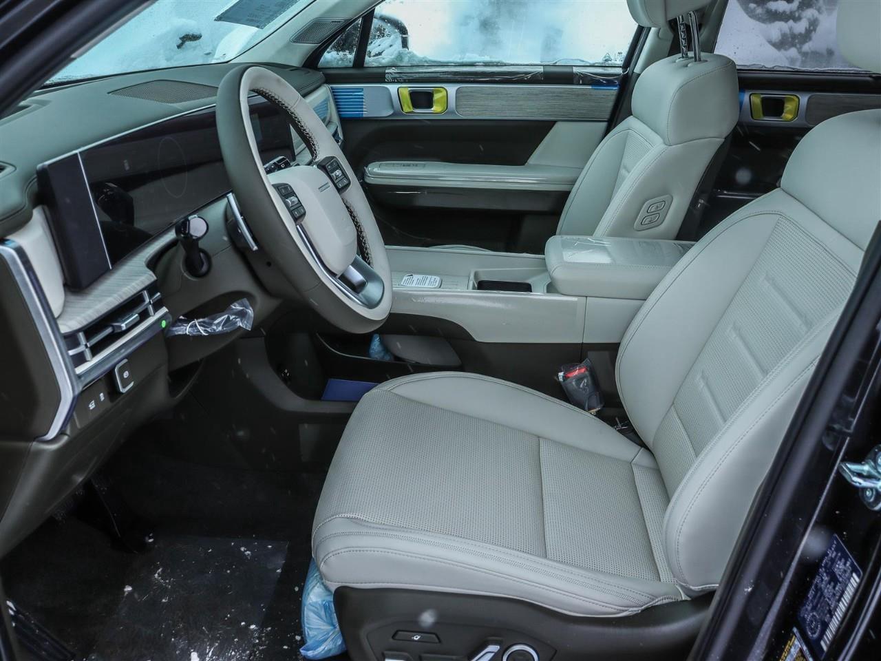 2026 Hyundai Santa Fe HEV  Photo