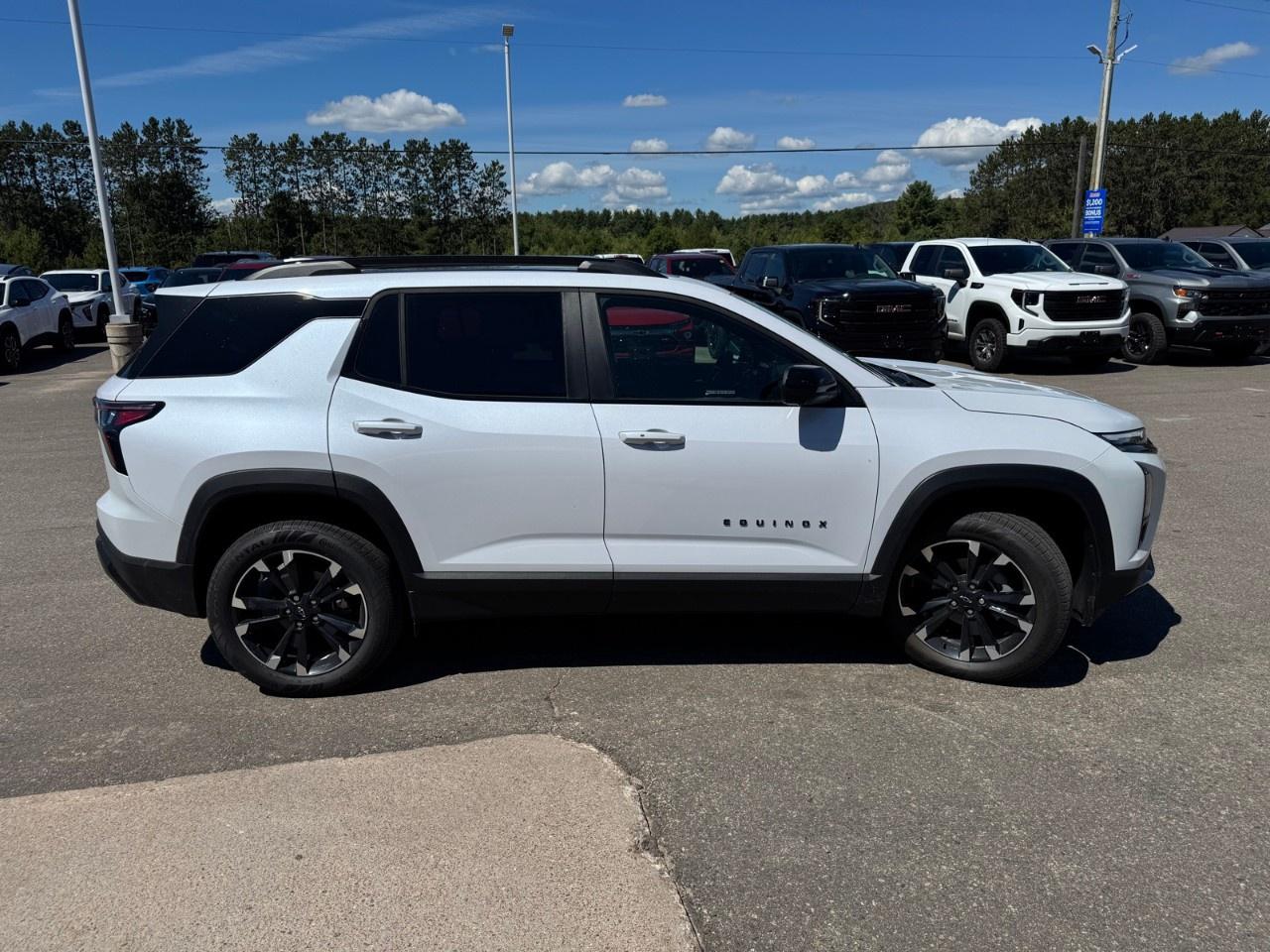 2026 Chevrolet Equinox AWD RS Photo