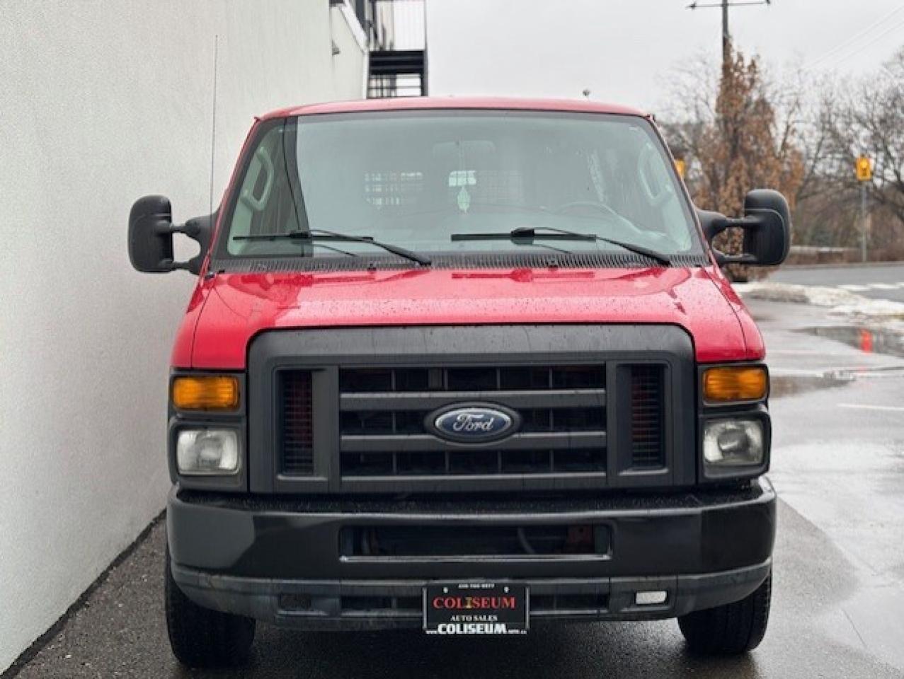 2012 Ford Econoline E-250 *5 PASSENGER-ONLY 102KM-EXTENDED-FIRE CHIEF* Photo