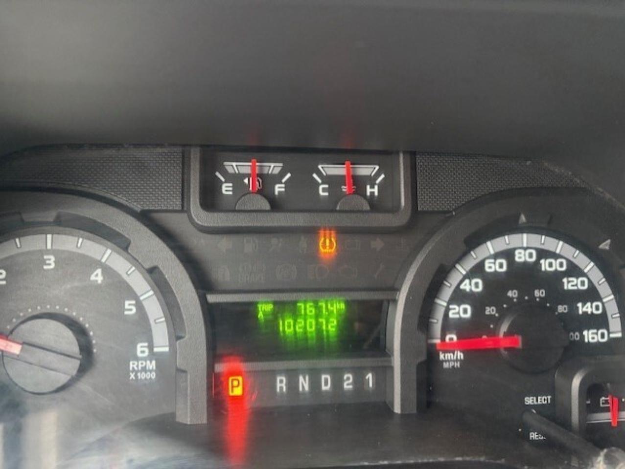 2012 Ford Econoline E-250 *5 PASSENGER-ONLY 102KM-EXTENDED-FIRE CHIEF* Photo