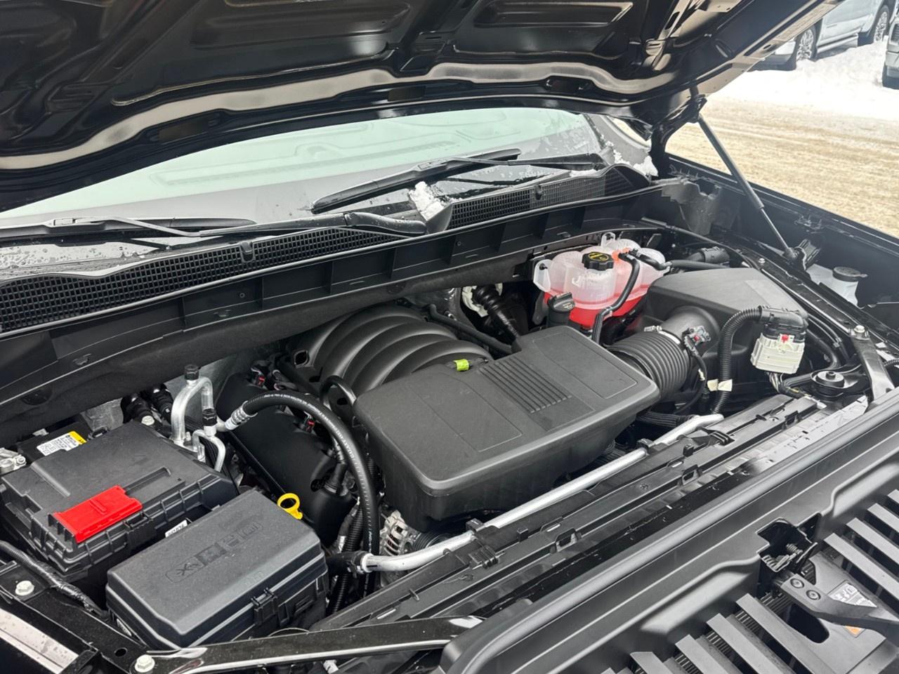 2026 GMC Sierra 1500 Crew Cab Short Box 4-Wheel Drive Pro Photo