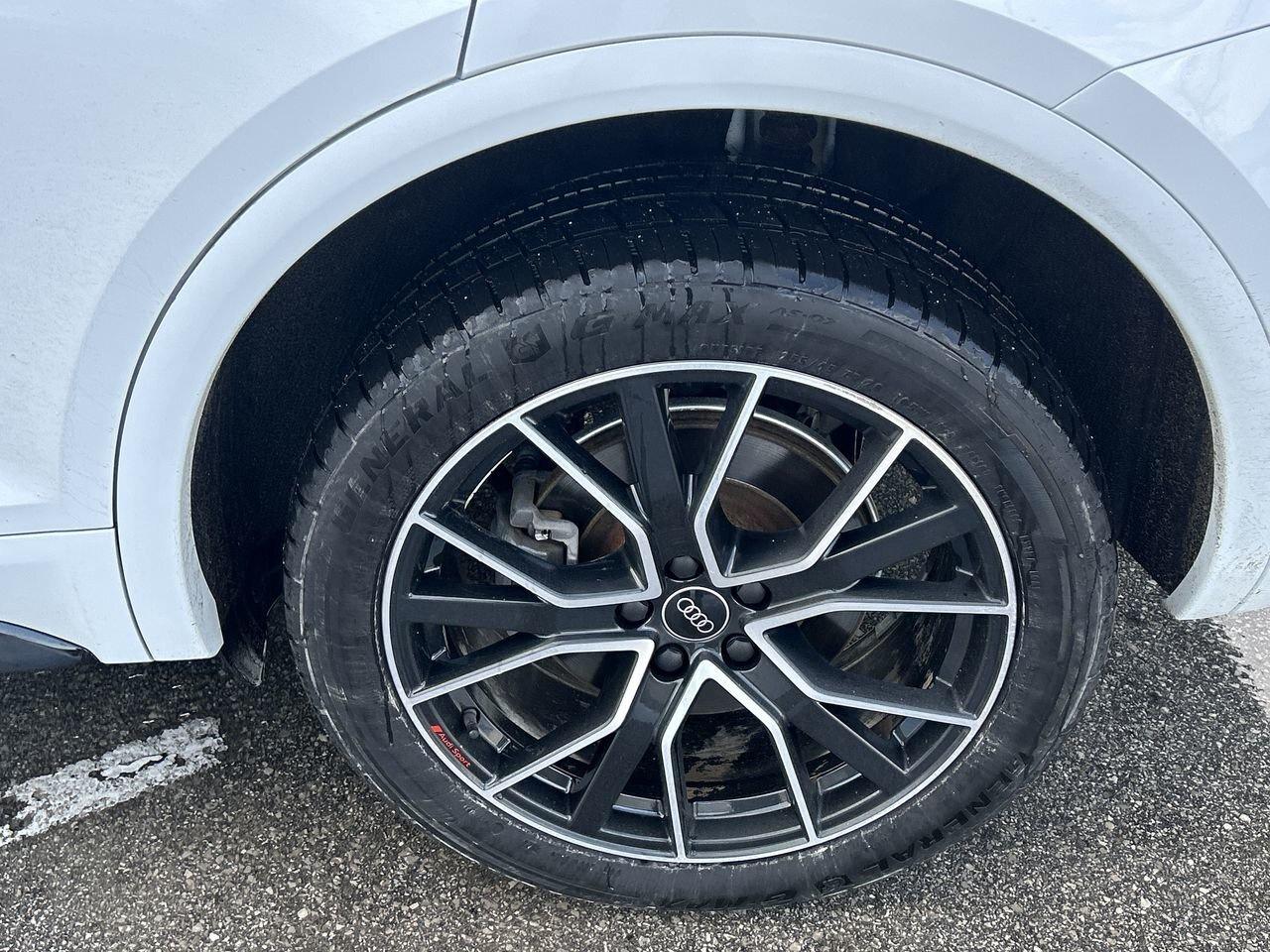 2023 Audi Q5 45 2.0T Technik   S Line Black Photo