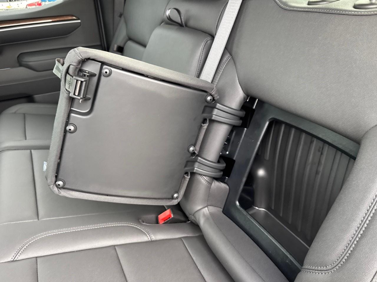 2026 Chevrolet Silverado 1500 Crew Cab Short Box 4-Wheel Drive RST Photo