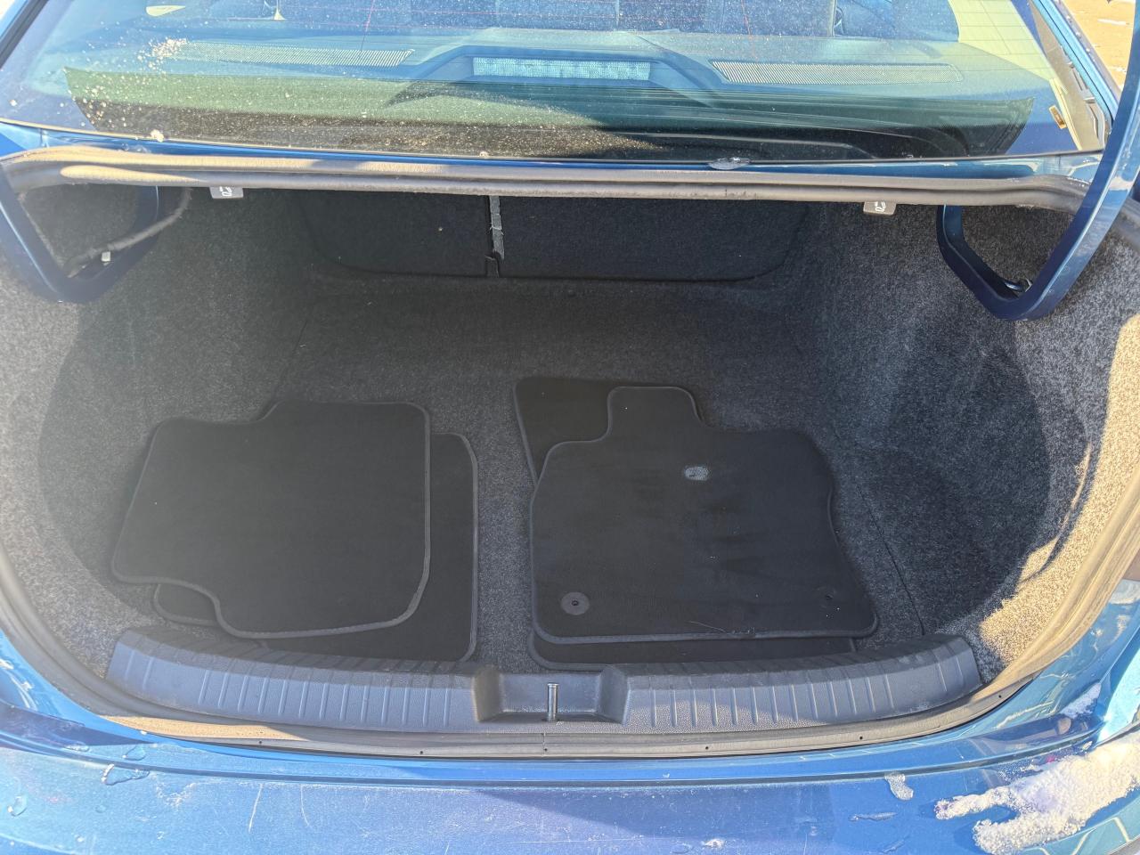 2019 Volkswagen Jetta 1.4 TSI Highline (A8) 4dr Sedan Photo