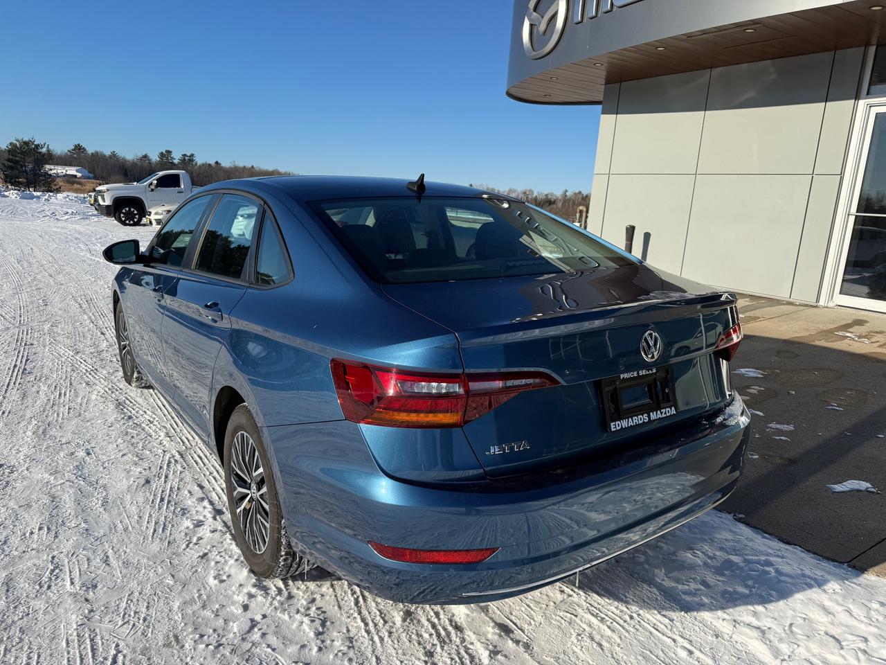 2019 Volkswagen Jetta 1.4 TSI Highline (A8) 4dr Sedan Photo