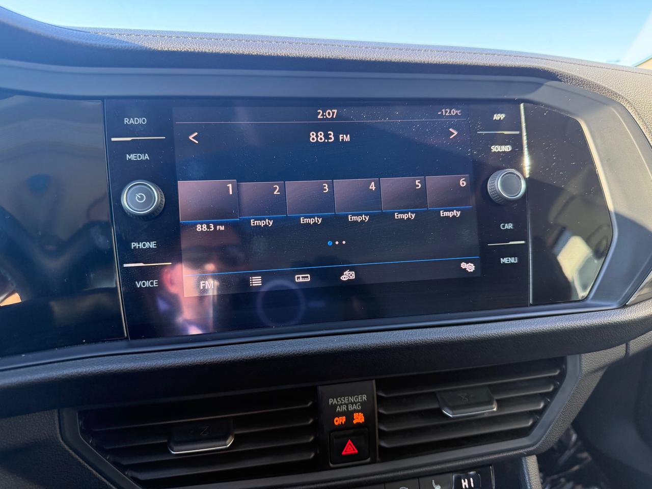 2019 Volkswagen Jetta 1.4 TSI Highline (A8) 4dr Sedan Photo