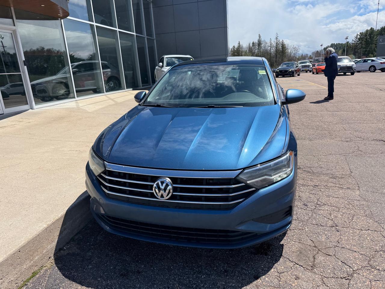 2019 Volkswagen Jetta 1.4 TSI Highline (A8) 4dr Sedan Photo