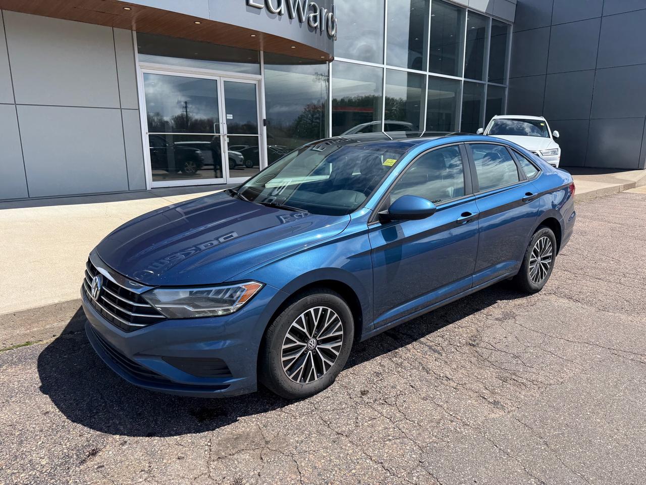 2019 Volkswagen Jetta 1.4 TSI Highline (A8) 4dr Sedan Photo