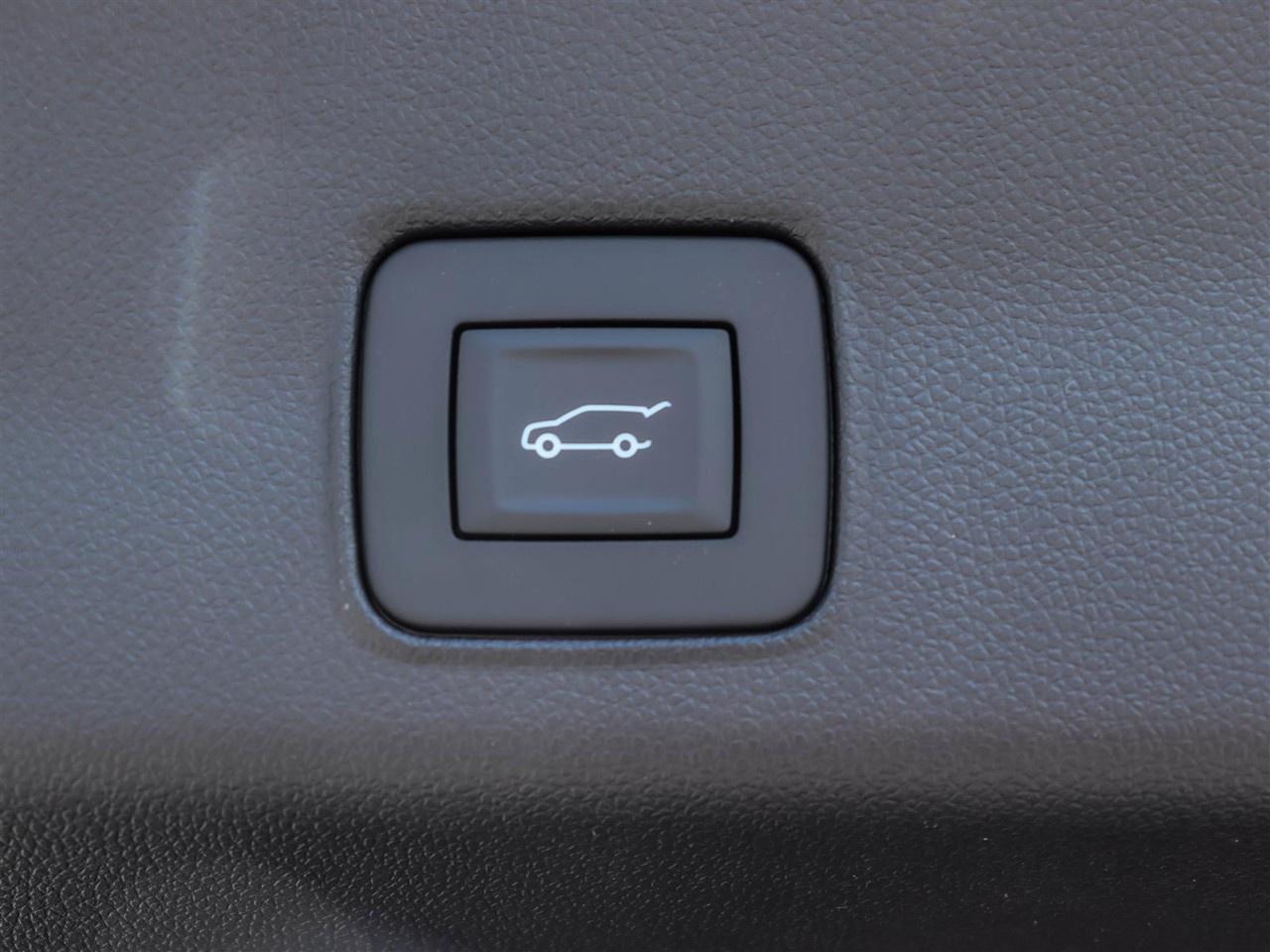 2026 Chevrolet TrailBlazer AWD 4dr LT Photo