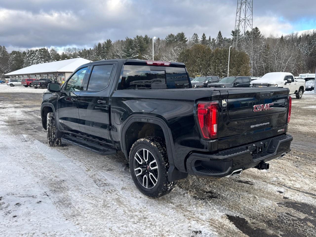 2026 GMC Sierra 1500 Crew Cab Short Box 4-Wheel Drive AT4 Photo