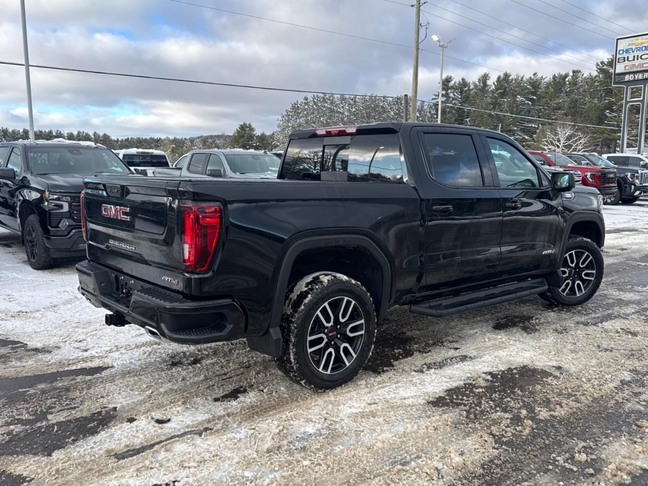 2026 GMC Sierra 1500 Crew Cab Short Box 4-Wheel Drive AT4 Photo