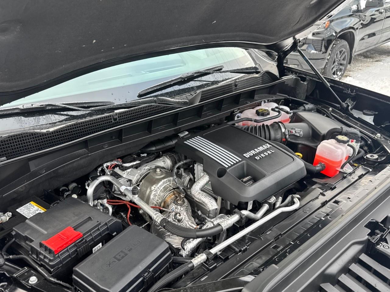 2026 GMC Sierra 1500 Crew Cab Short Box 4-Wheel Drive AT4 Photo