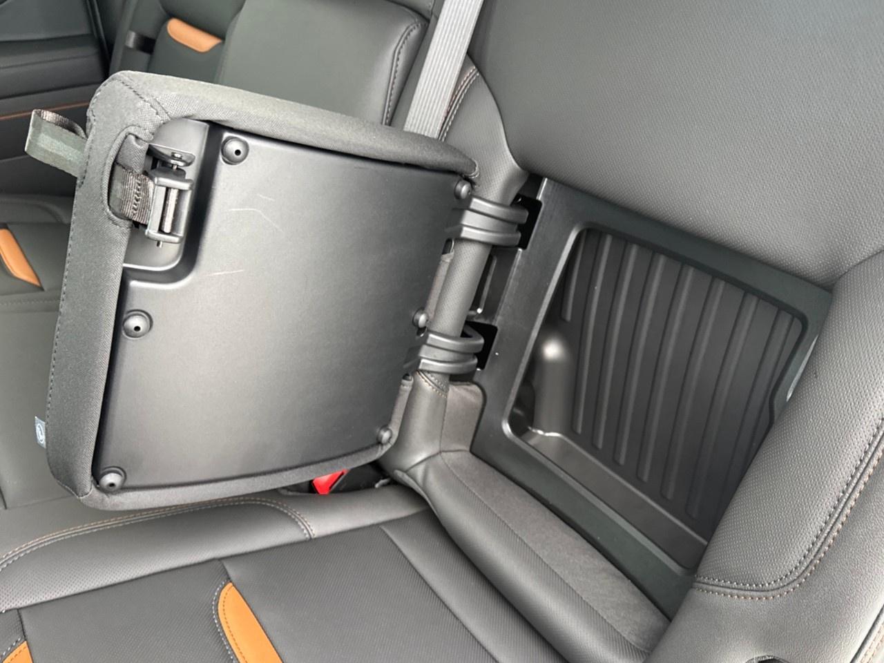 2026 GMC Sierra 1500 Crew Cab Short Box 4-Wheel Drive AT4 Photo