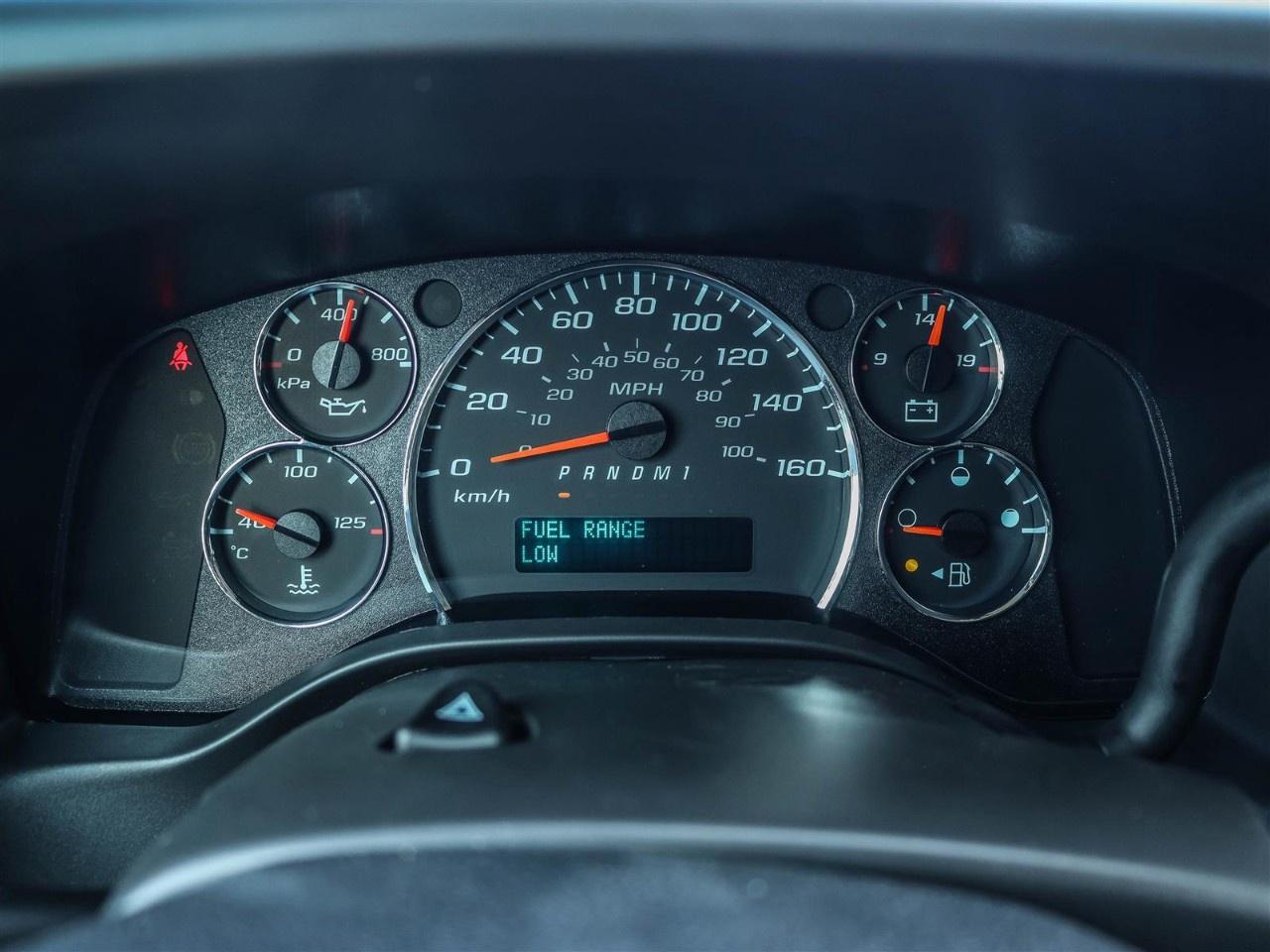 2025 GMC Savana Cargo Van 2500 Extended Wheelbase Rear-Wheel Drive Photo