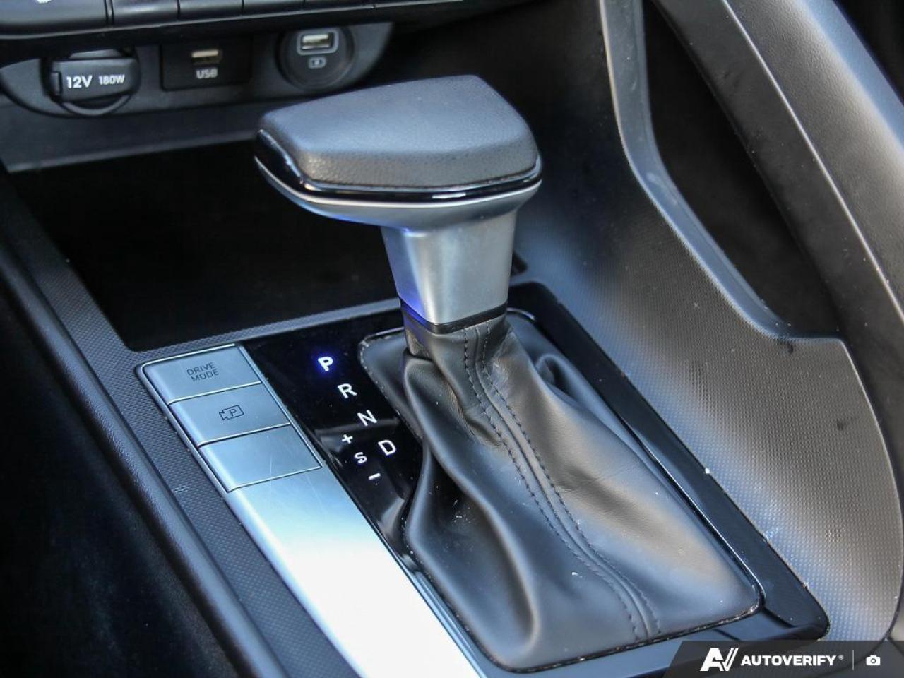 2022 Hyundai Elantra ESSENTIAL 4DR SEDAN Photo