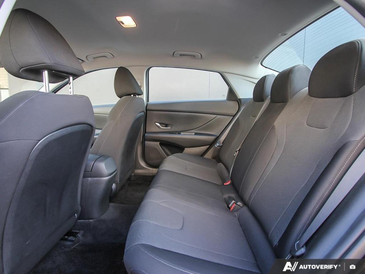 2022 Hyundai Elantra ESSENTIAL 4DR SEDAN Photo