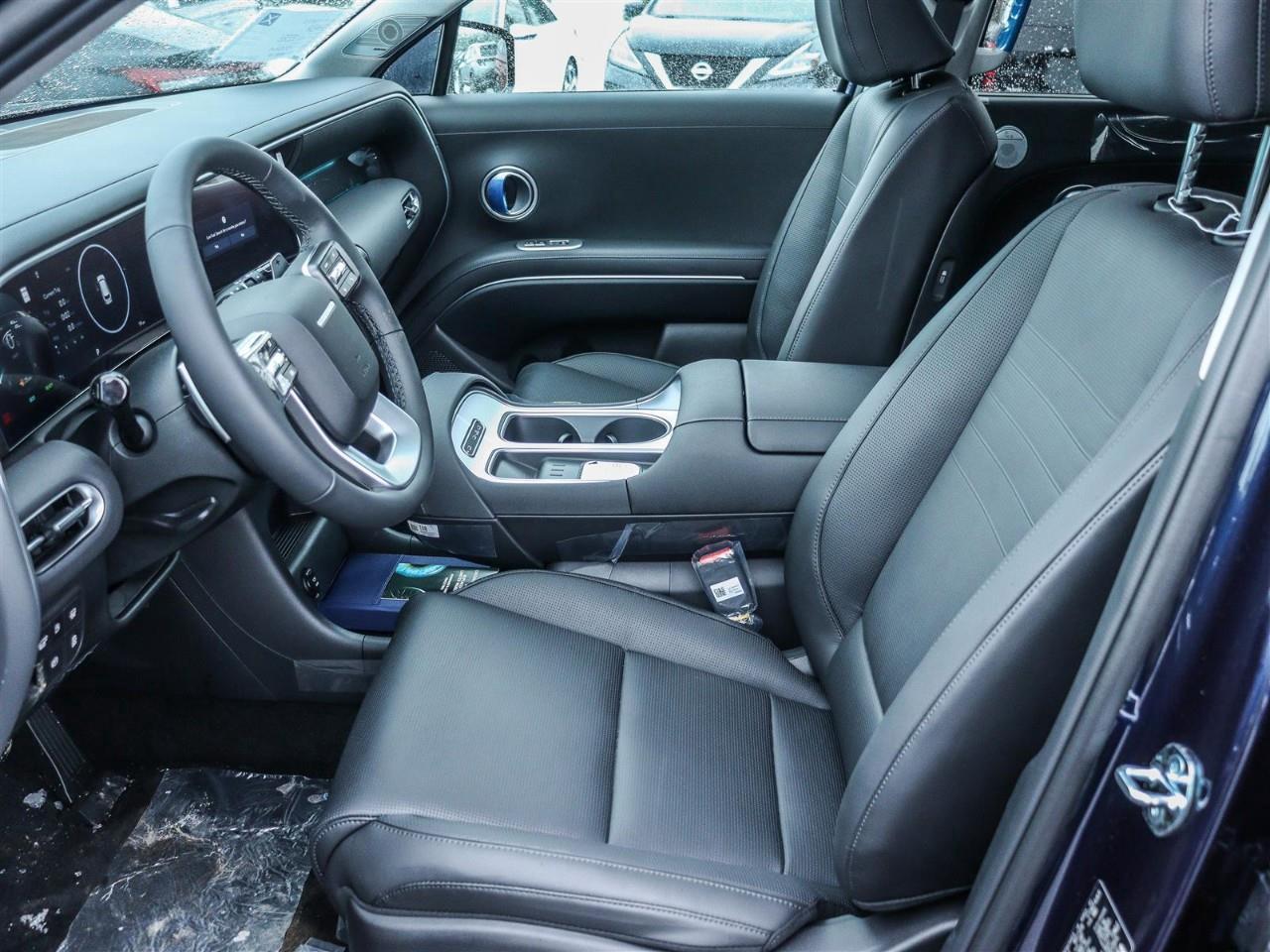 2026 Hyundai Palisade HEV Luxury 7 Passenger 4dr All-Wheel Drive Photo